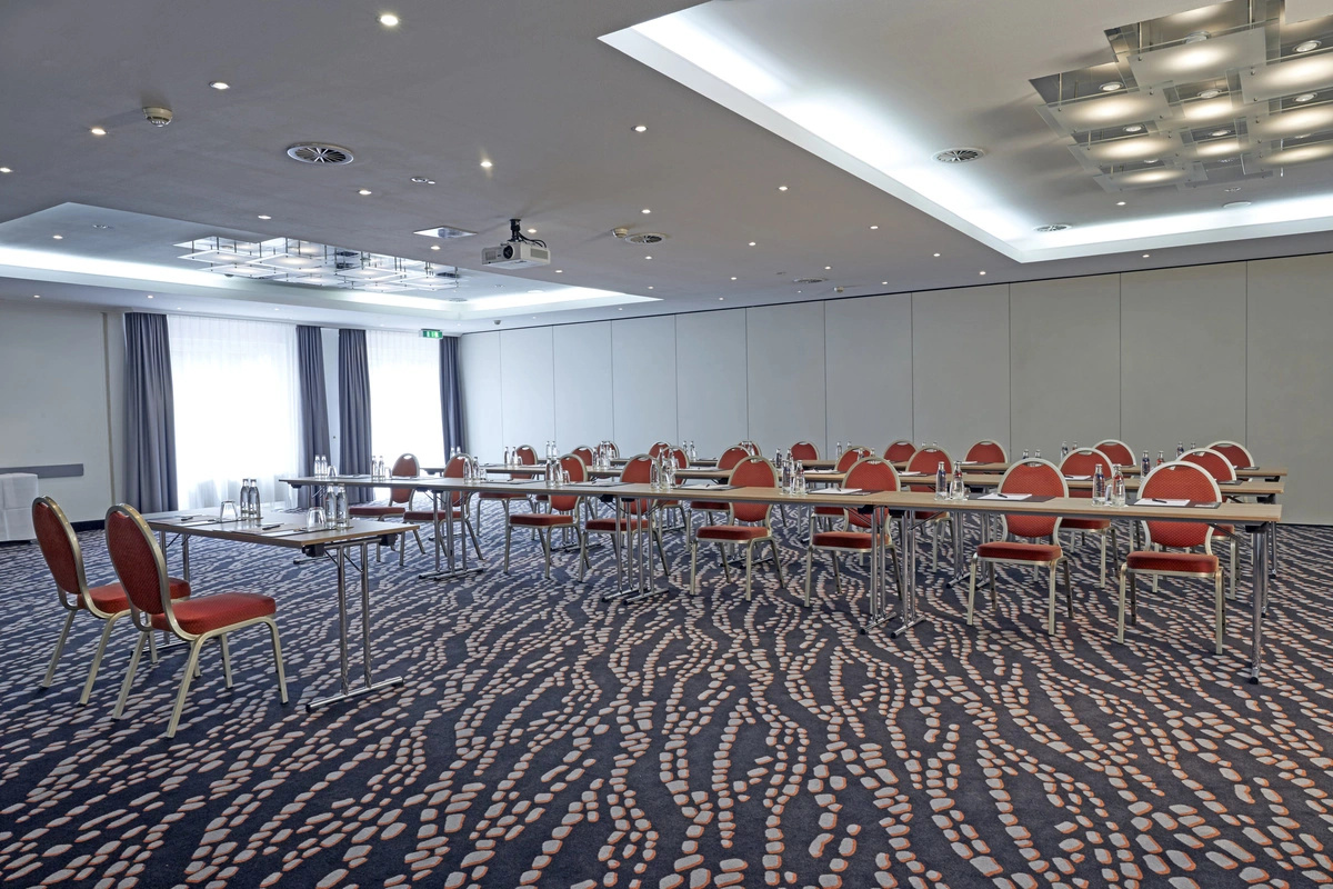 Photo - H+ Hotel Frankfurt Airport West