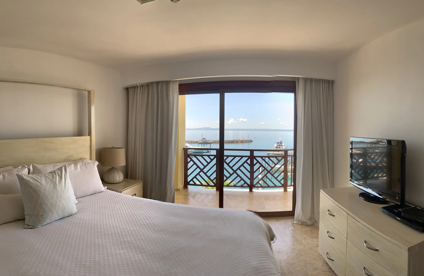 Photo - The Bannister Hotel & Yacht Club