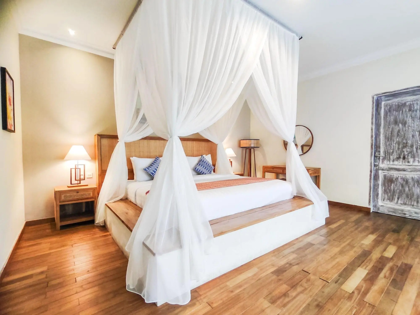 Photo - Seminyak Square Hotel And Villas
