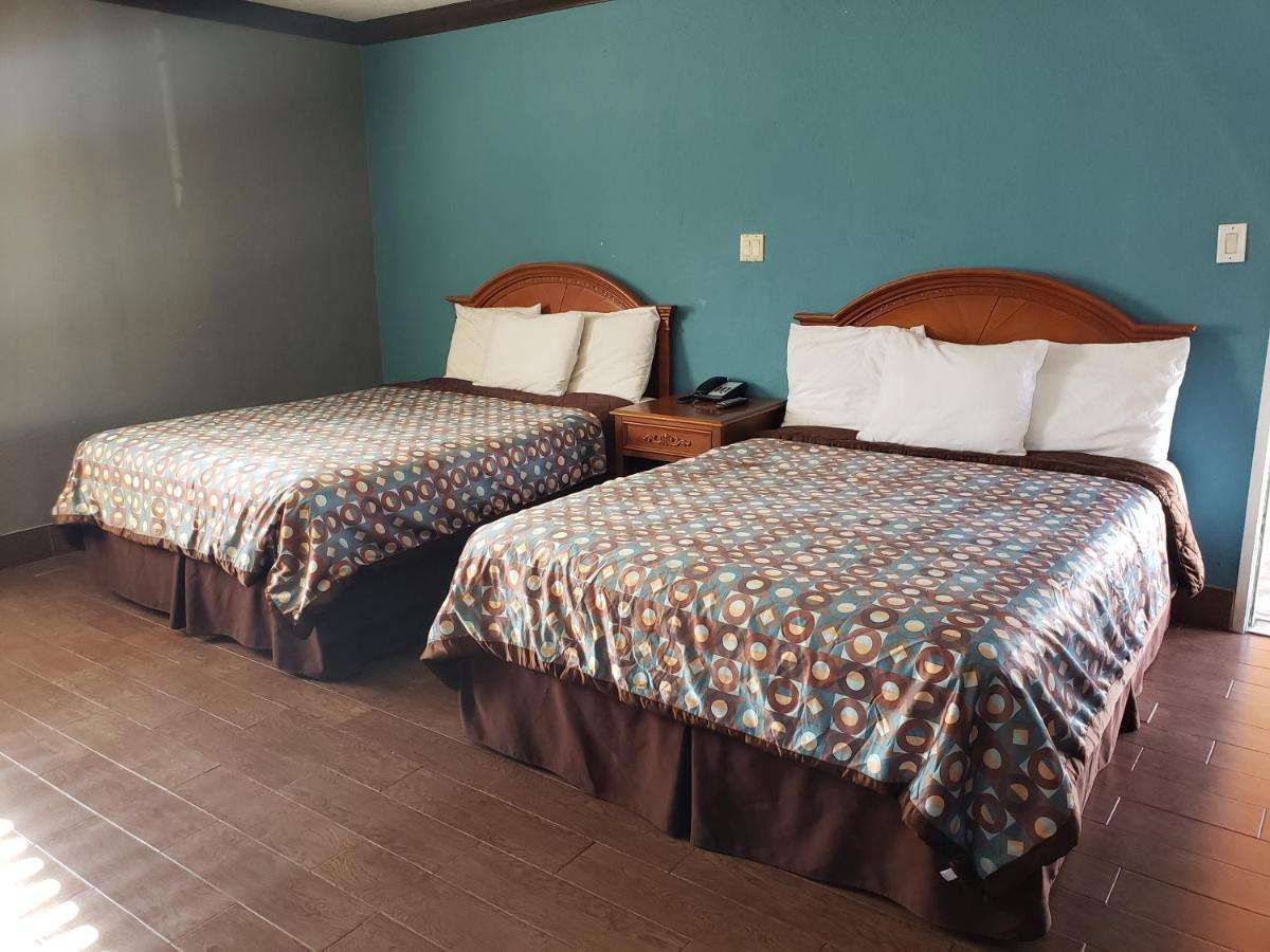 Photo - Eagle Inn Motel