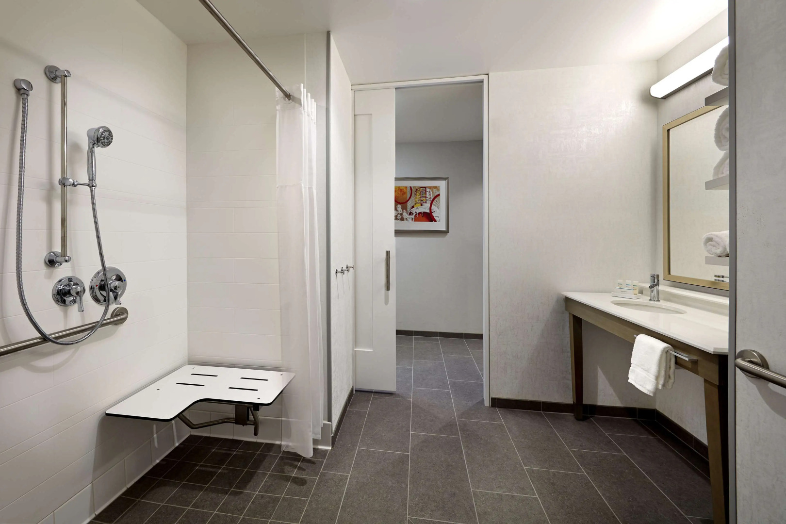 Photo - Hampton Inn Long Beach Airport, Ca