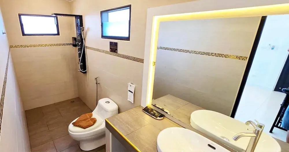 Foto - TUCHELAND Luxury Pool Villa Pattaya Walking Street
