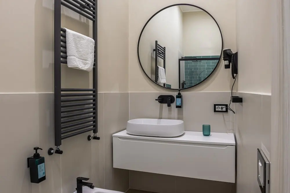 Photo - Rua de Mar Chiatamone