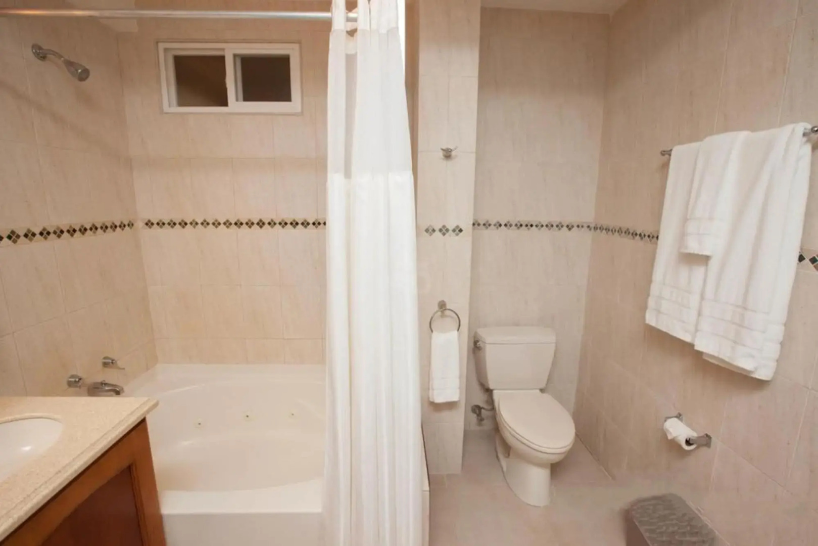 Foto - Tropical Suites Hotel