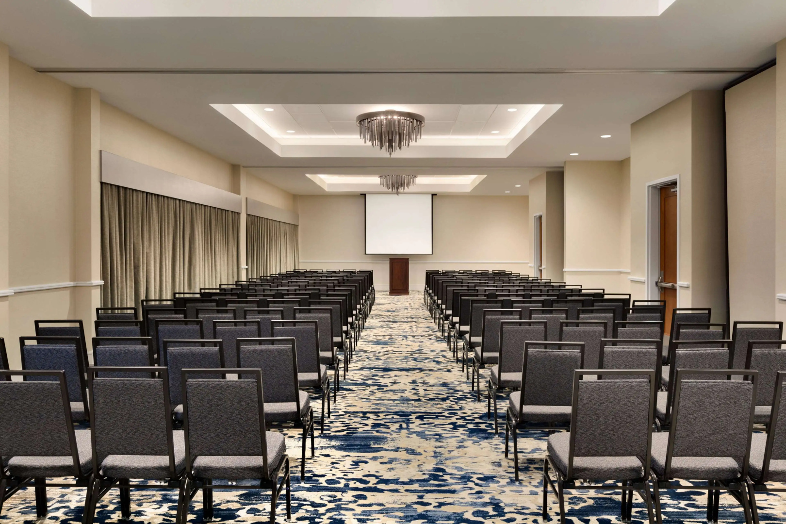 Foto - Embassy Suites by Hilton Monterey Bay Seaside