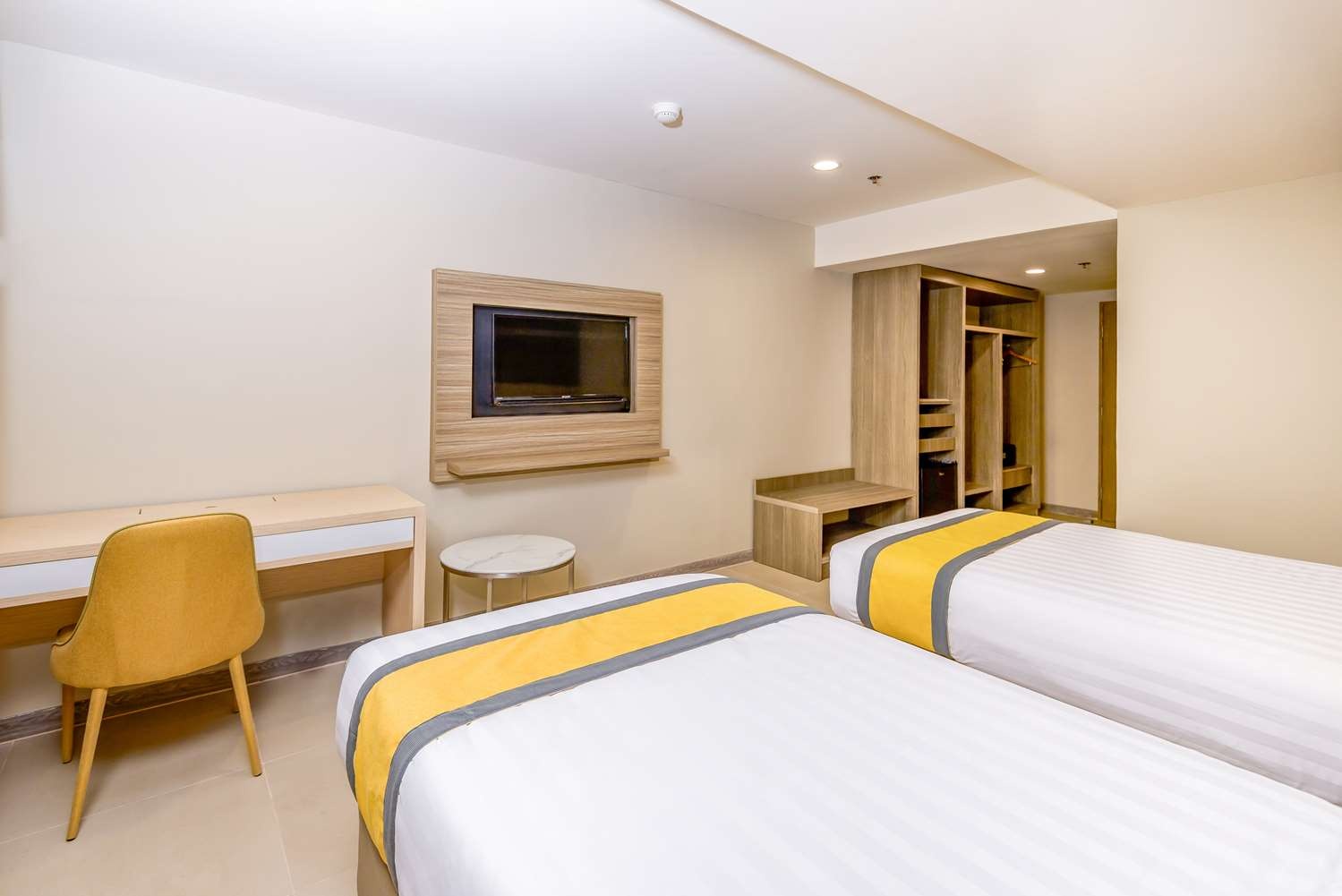 Photo - Surestay Plus By Best Western Cebu City