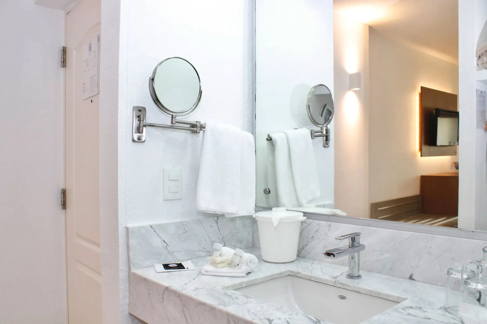 Photo - Comfort Inn Monterrey Valle