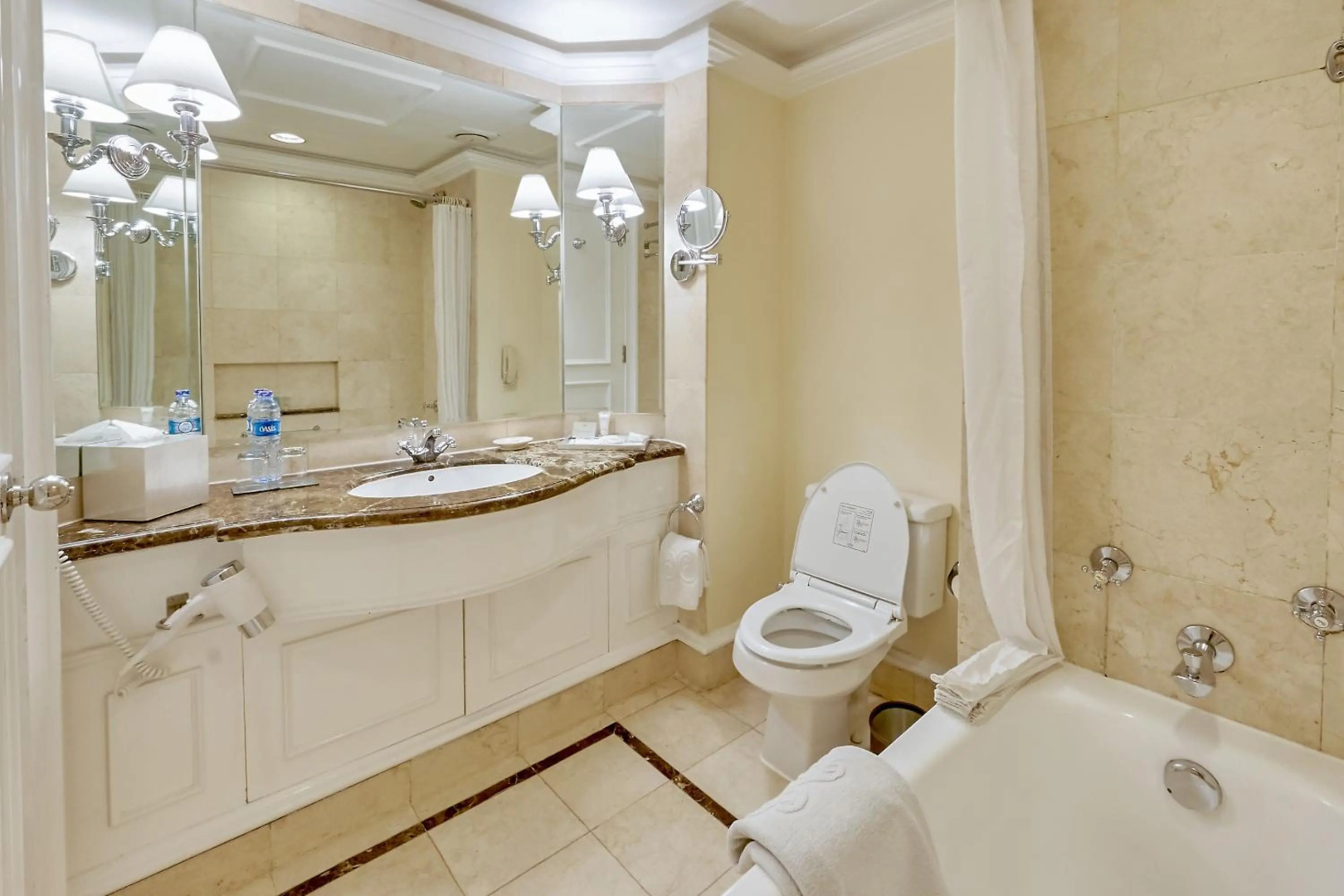 Photo - Hotel Gran Mahakam