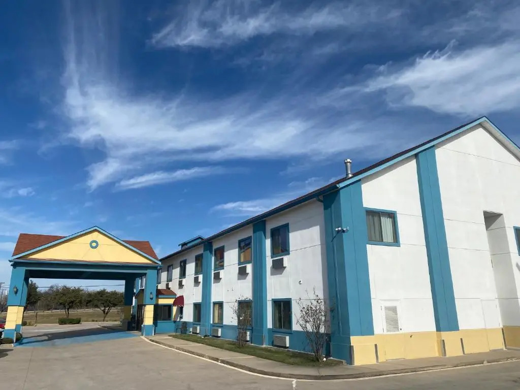 Photo - Tropicana Inn and Suites