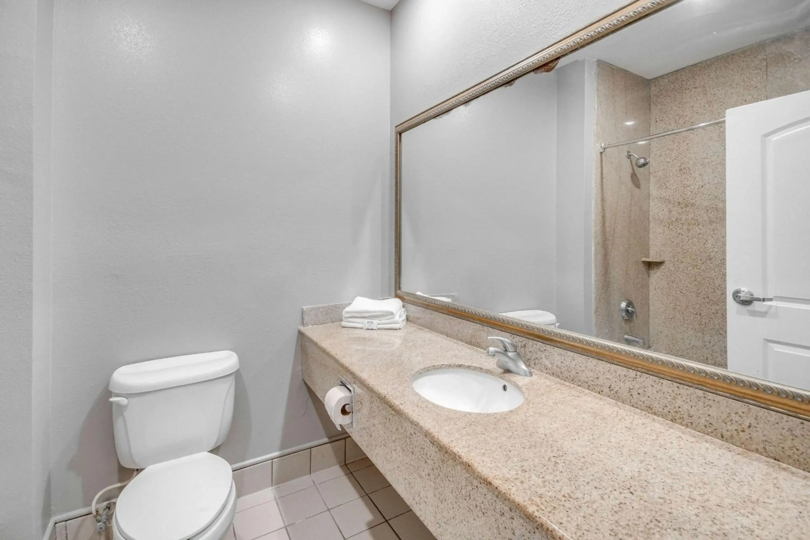 Photo - Sonesta Essential Hotel Houston-I-45 Spring