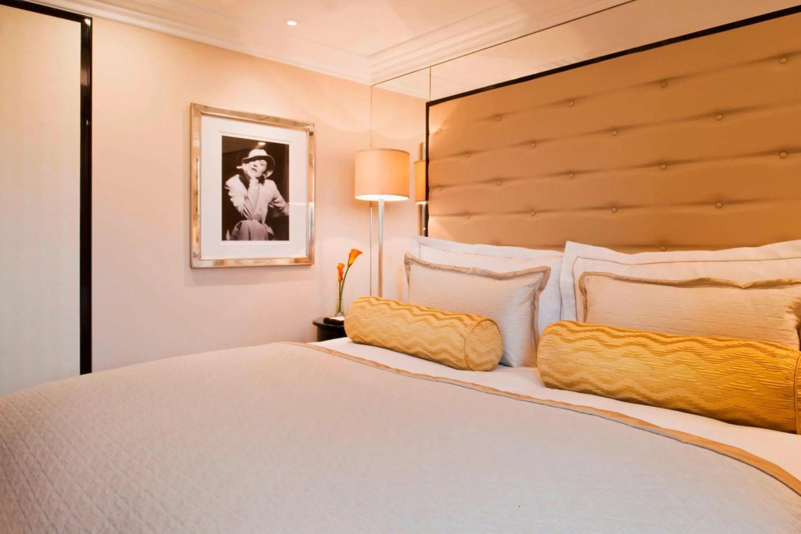 Photo - The Wellesley, a Luxury Collection Hotel, Knightsbridge, London