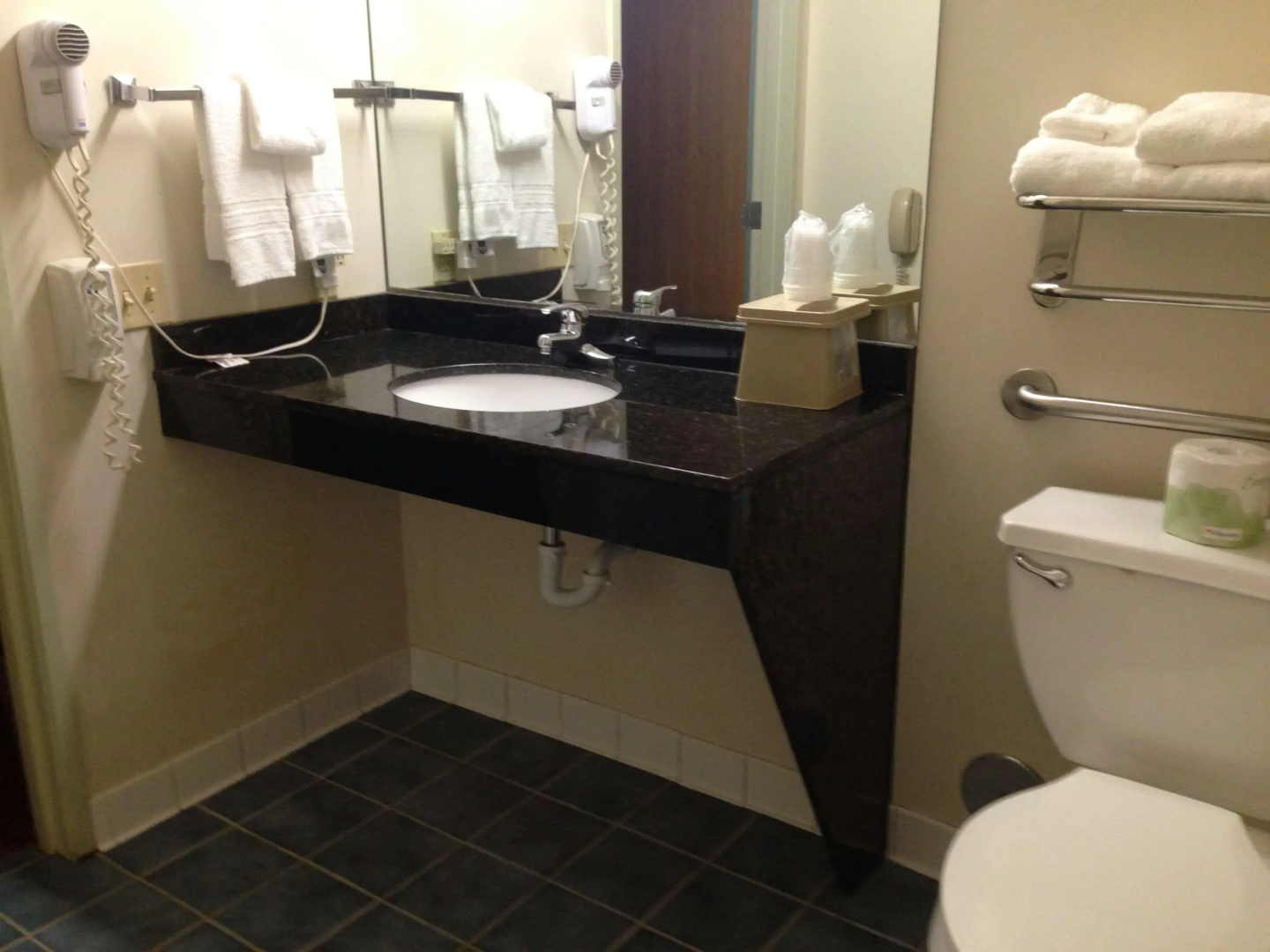 Photo - Best Western Clearlake Plaza