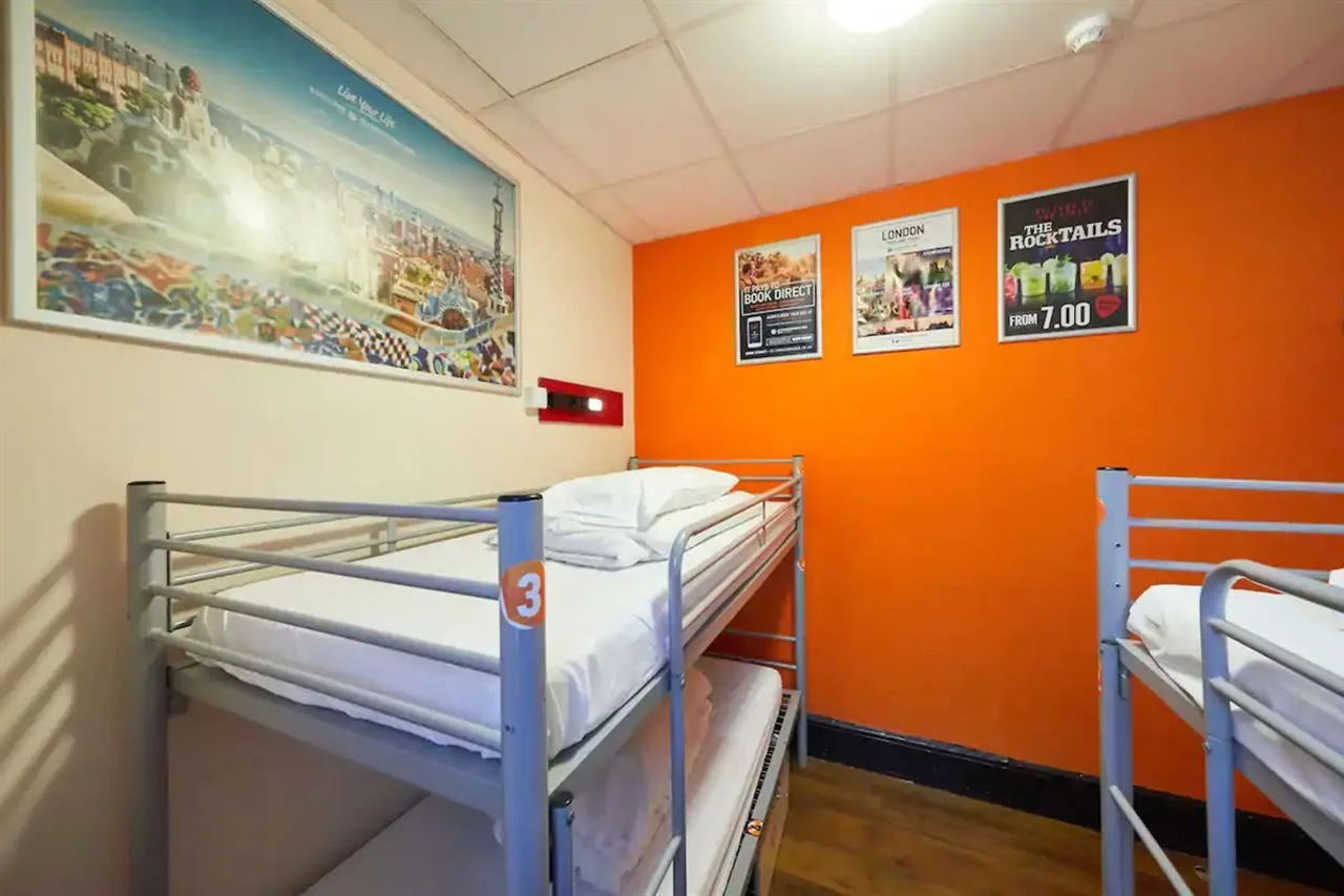 Photo - St Christopher's Inn Hammersmith