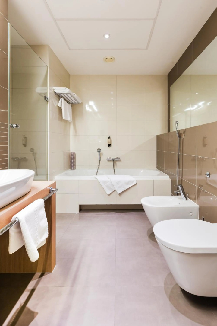 Photo - Roset Hotel & Residence