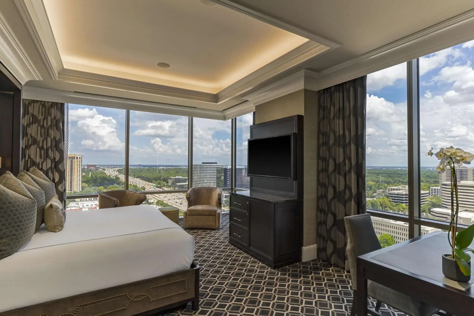 Photo - The Post Oak Hotel at Uptown Houston