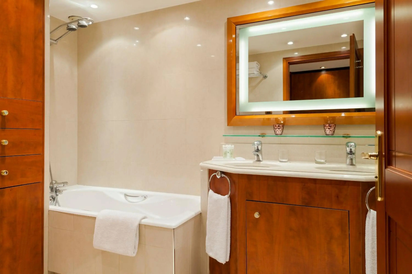 Foto - Nehô Suites Cannes Croisette