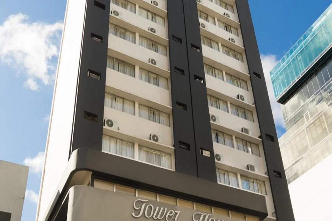 Foto - Hotel Tower House Suites