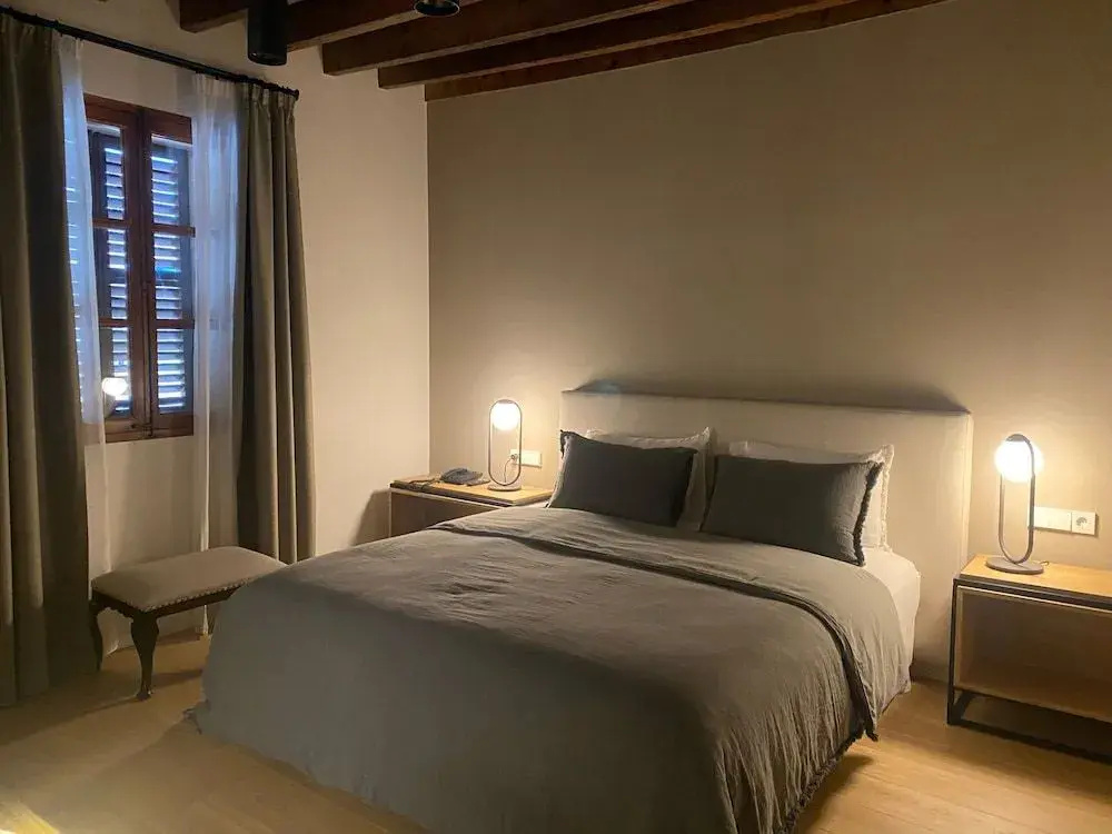 Photo - Hotel Can Cirera