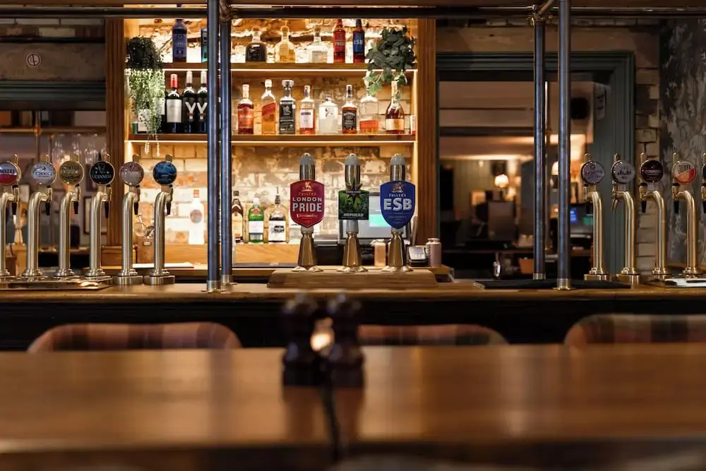 Photo - The Drayton Court Hotel