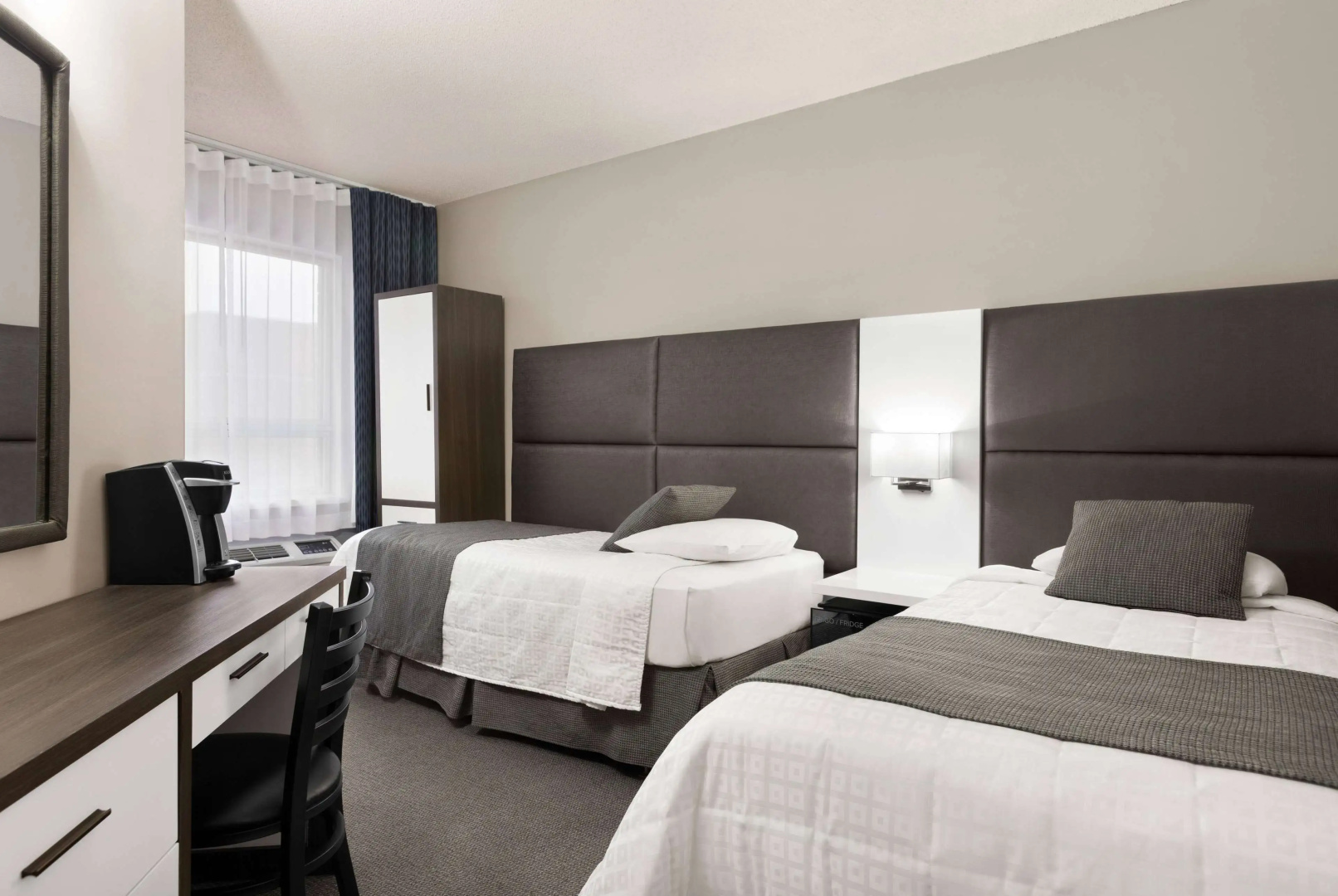 Photo - Travelodge by Wyndham Montreal Centre