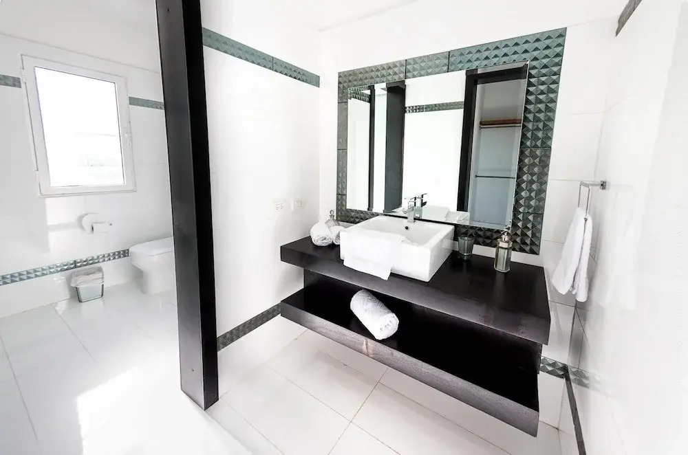 Foto - VILLA PANDORA BEACH FRONT ViLLA WITH CHEF GAME ROOM POOL