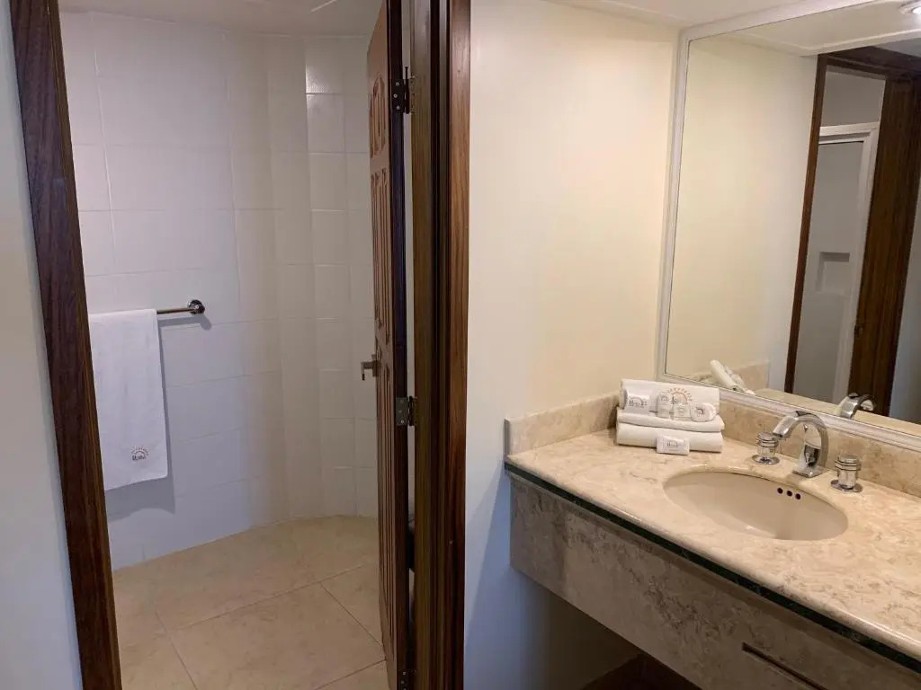 Foto - Hotel Real Del Sol - Zona Expo Industrial