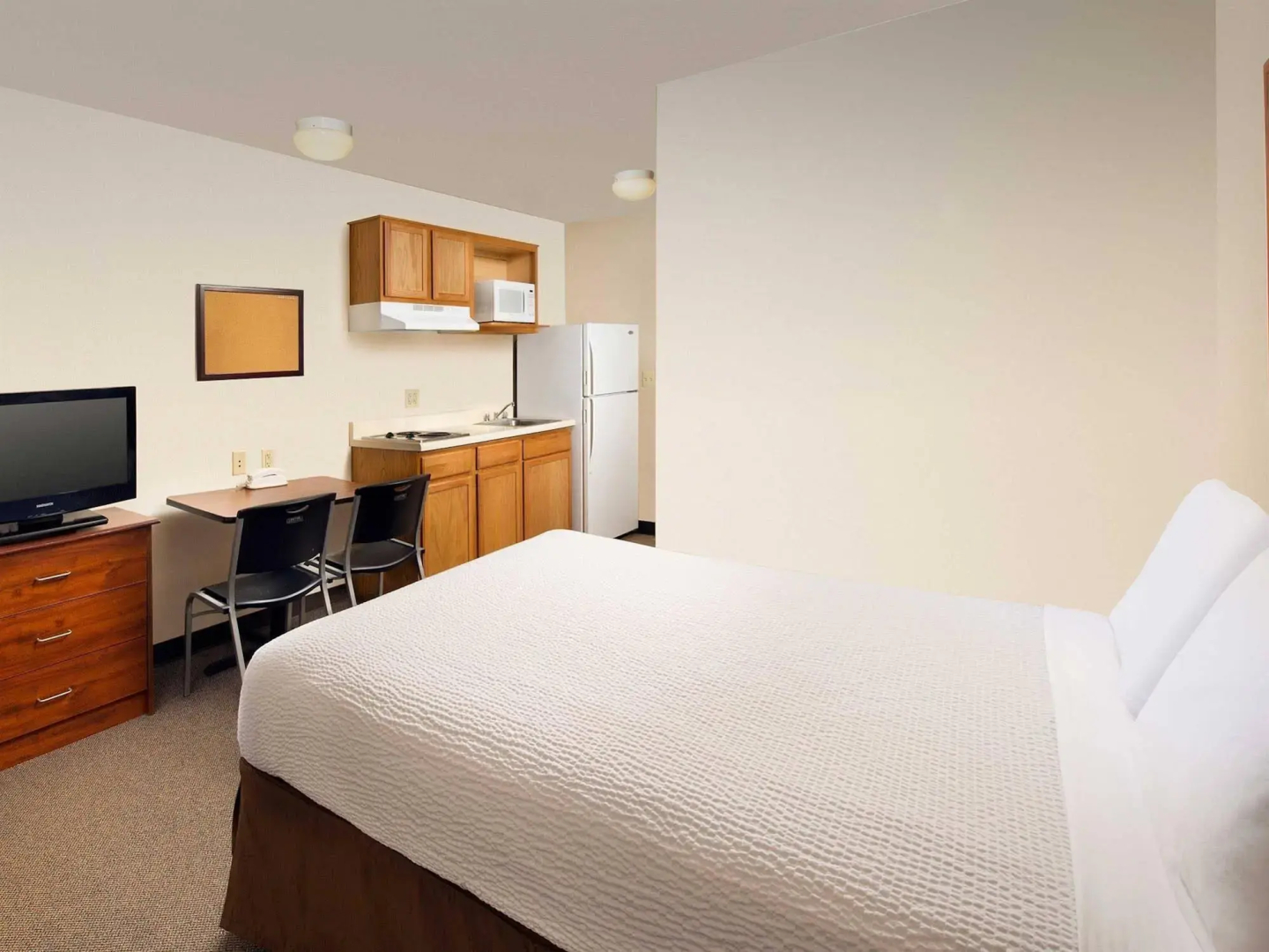 Photo - WoodSpring Suites Jacksonville Beach Blvd