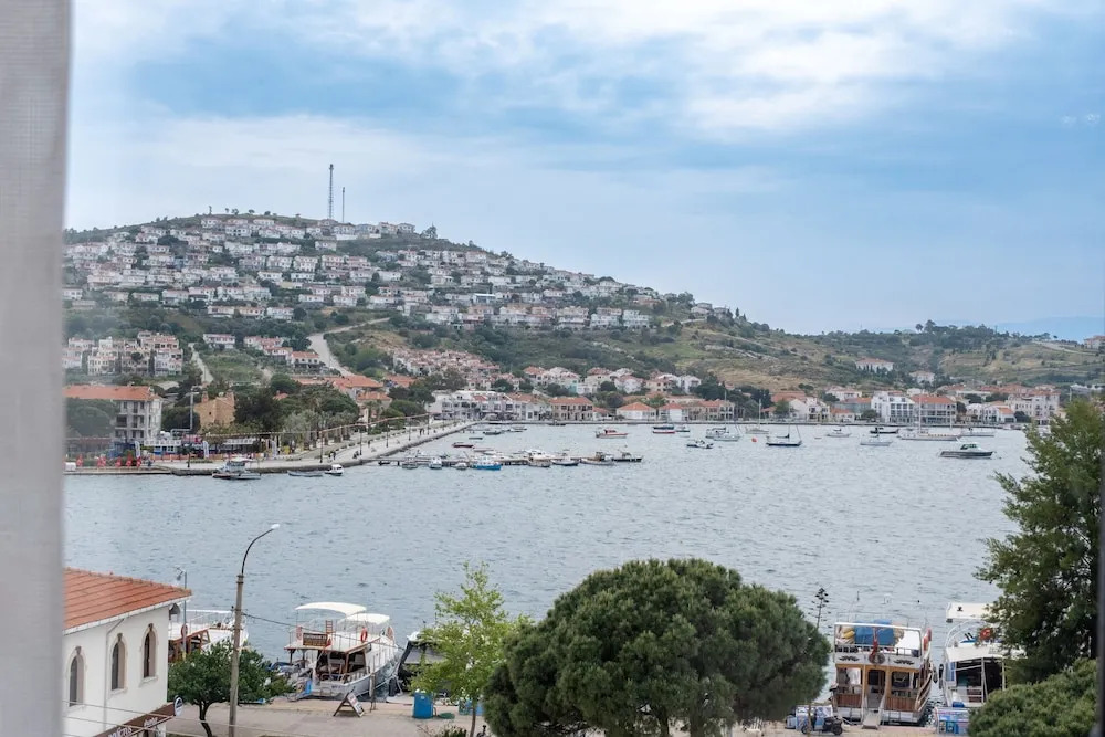 Photo - Foça Kybele