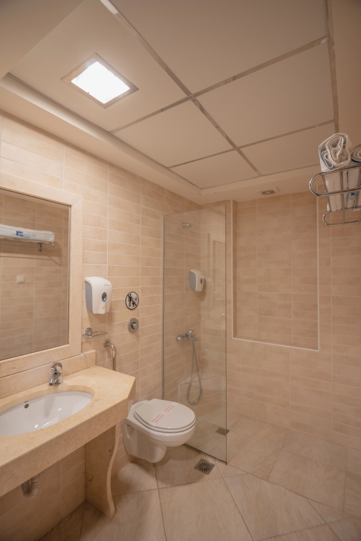 Photo - Molos Bay Hotel