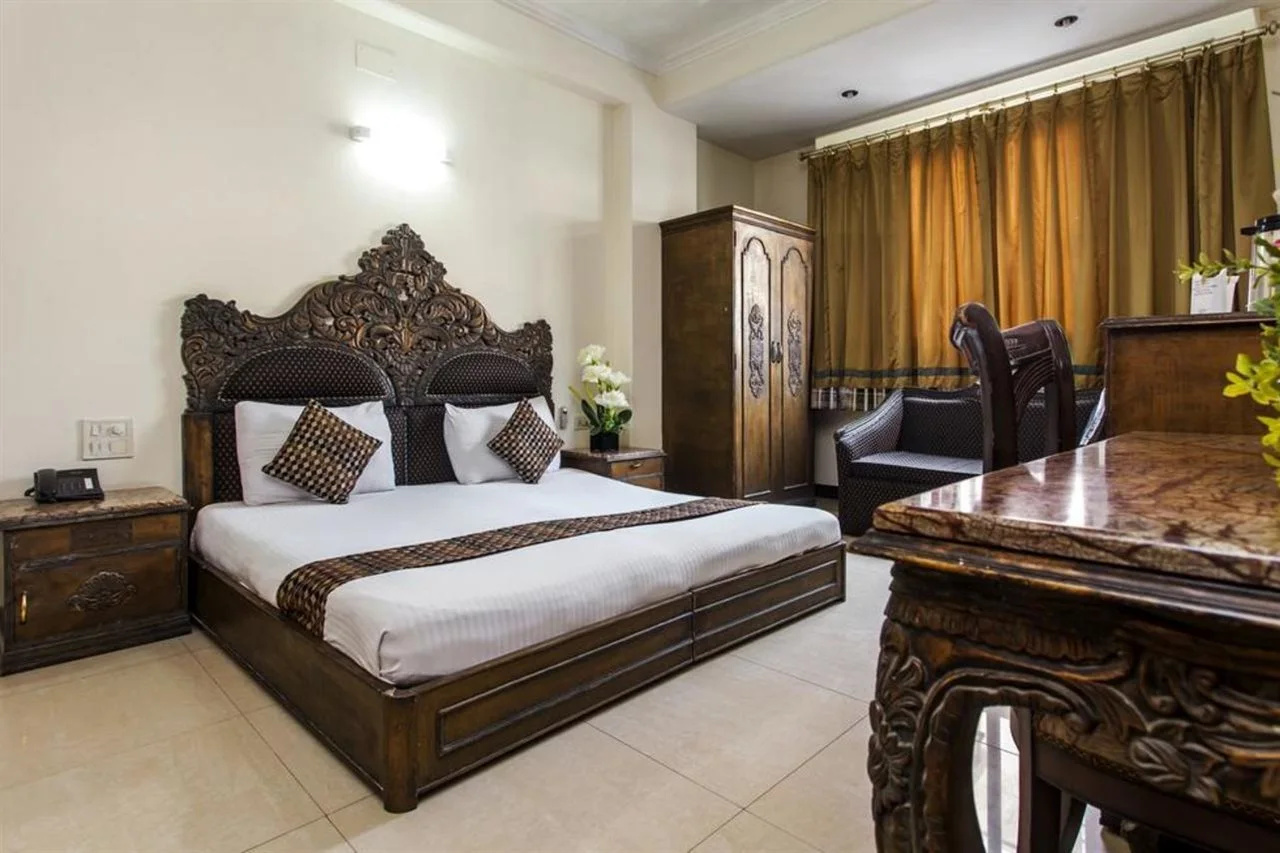 Photo - Hotel Sunstar Residency