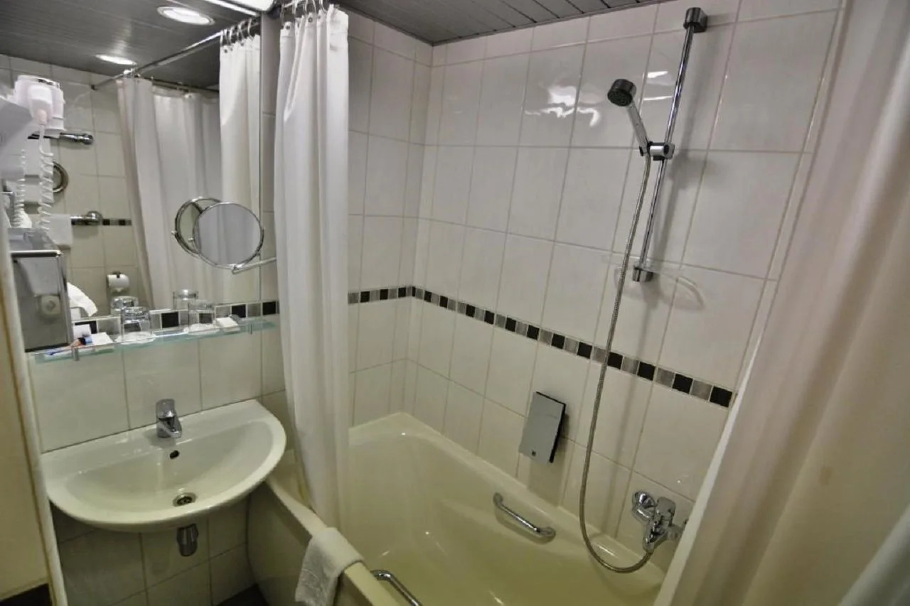 Foto - Riga Islande Hotel with FREE Parking