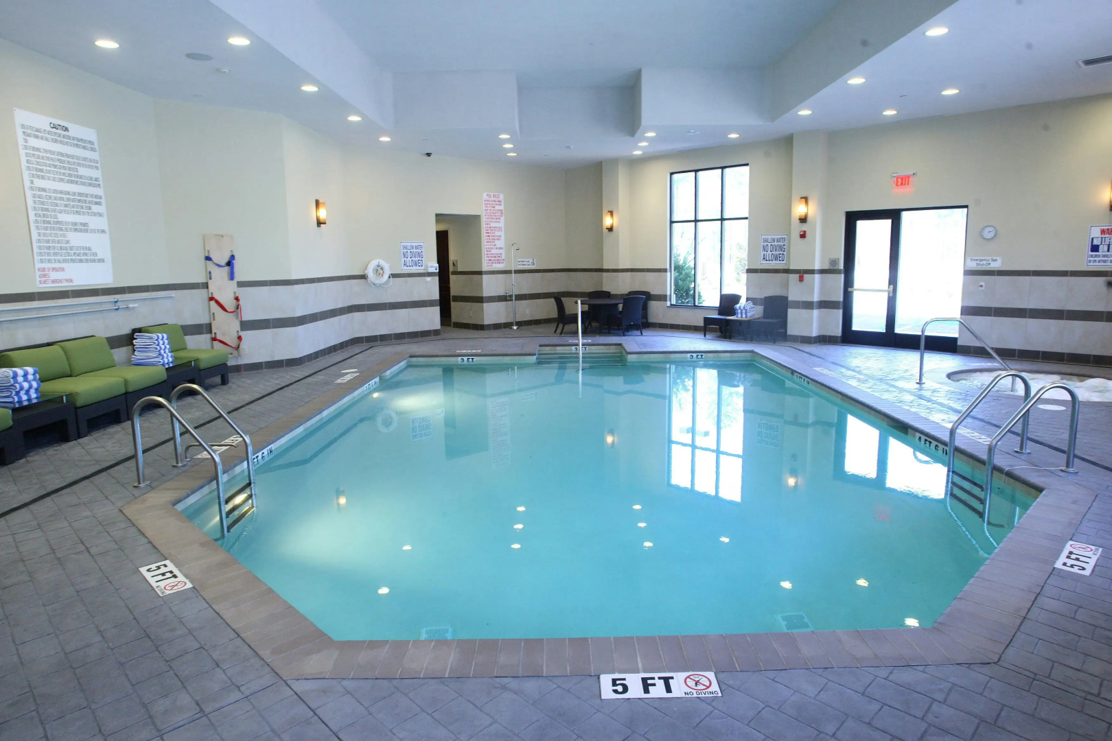 Photo - Embassy Suites by Hilton Savannah Airport