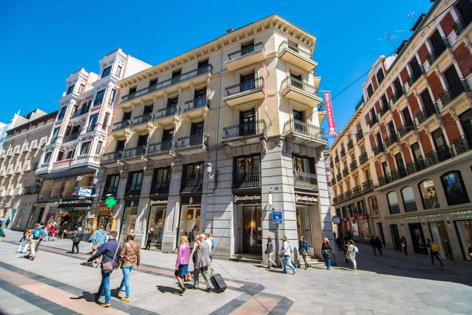 Foto - Petit Palace Preciados