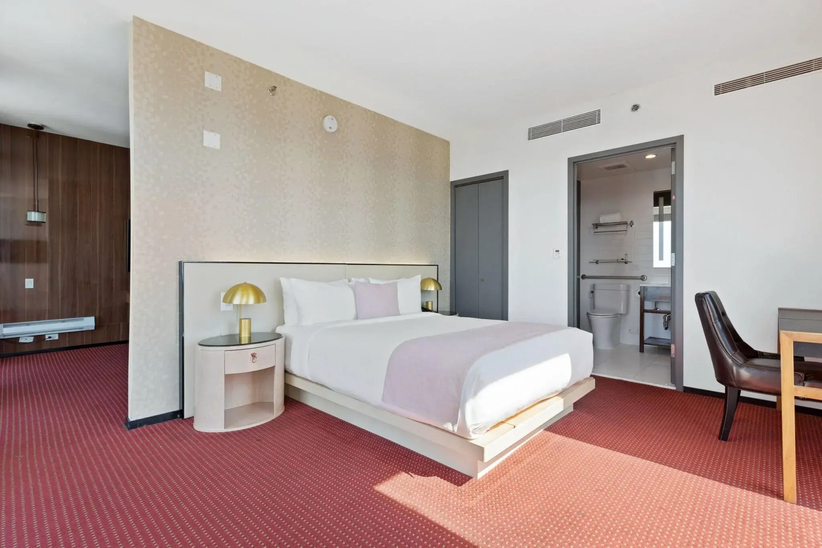 Photo - The Parc Hotel