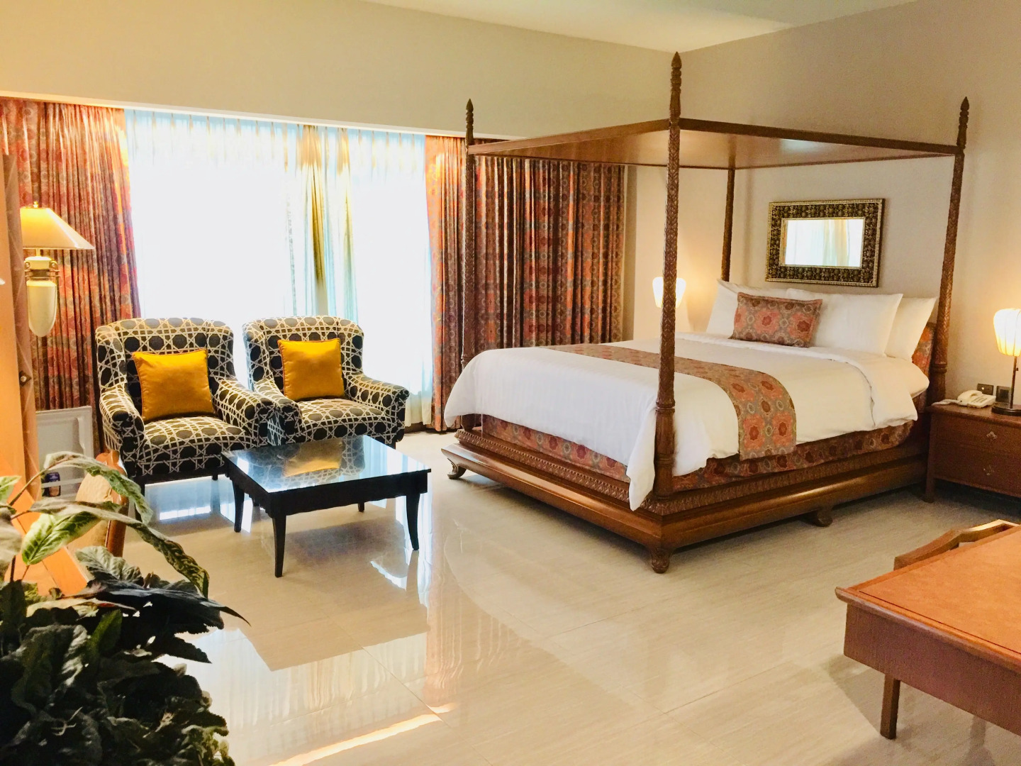 Photo - Indra Regent Hotel