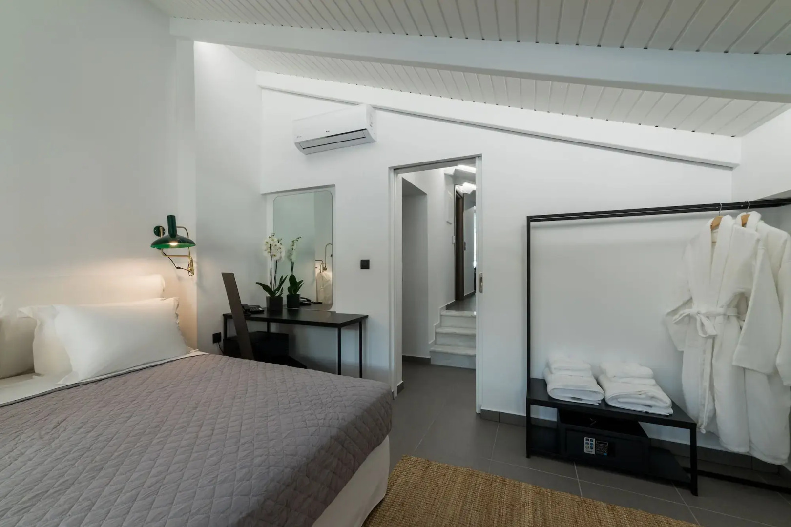 Photo - Flair Suites