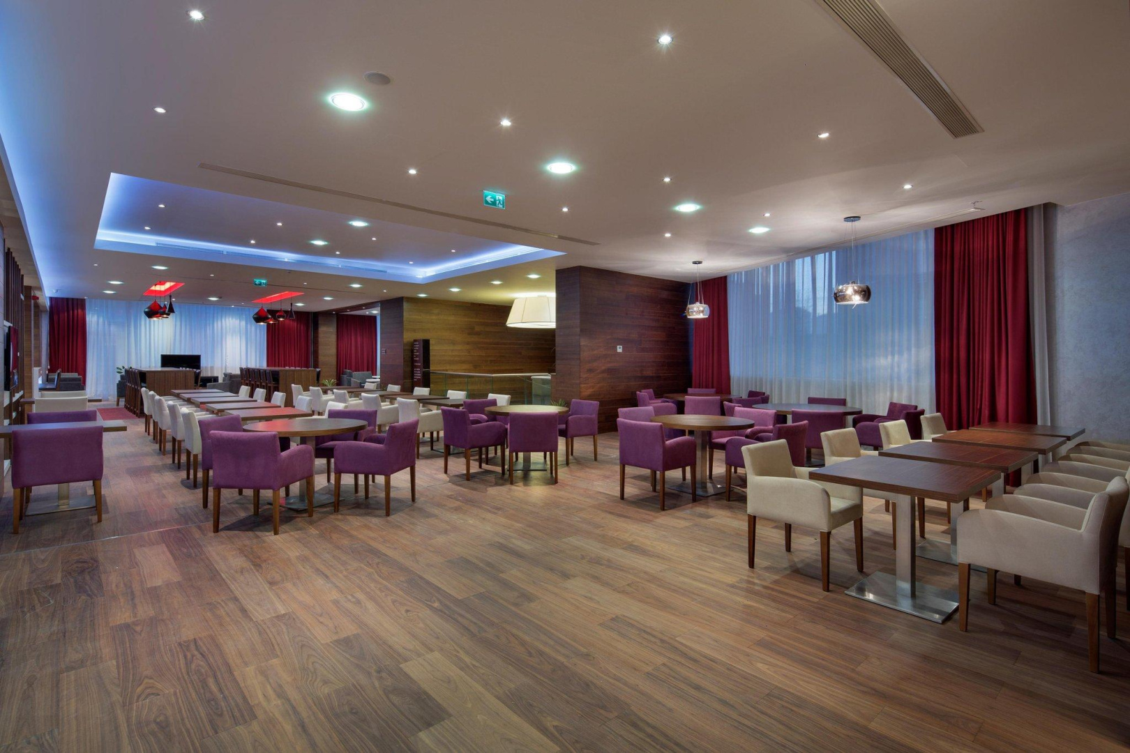 Photo - Hampton by Hilton Istanbul Kayasehir