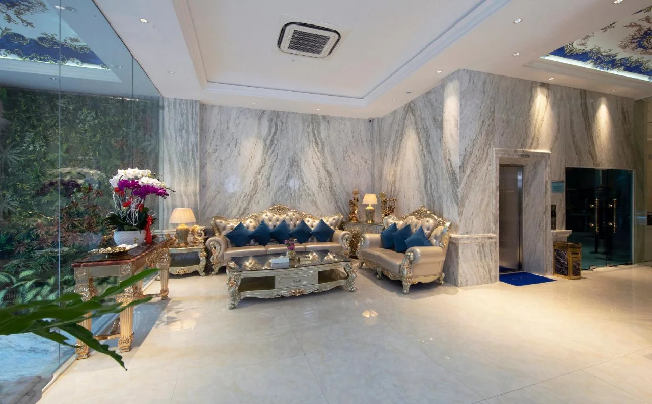 Photo - Diamond Hill Hotel
