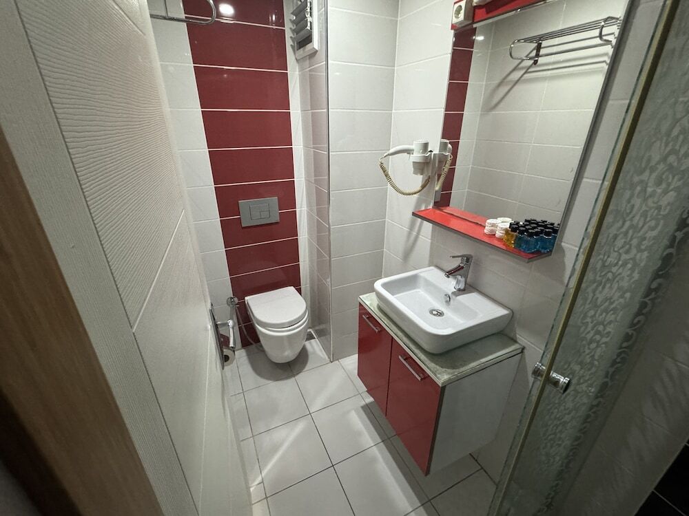 Photo - Grand Bagoz Hotel