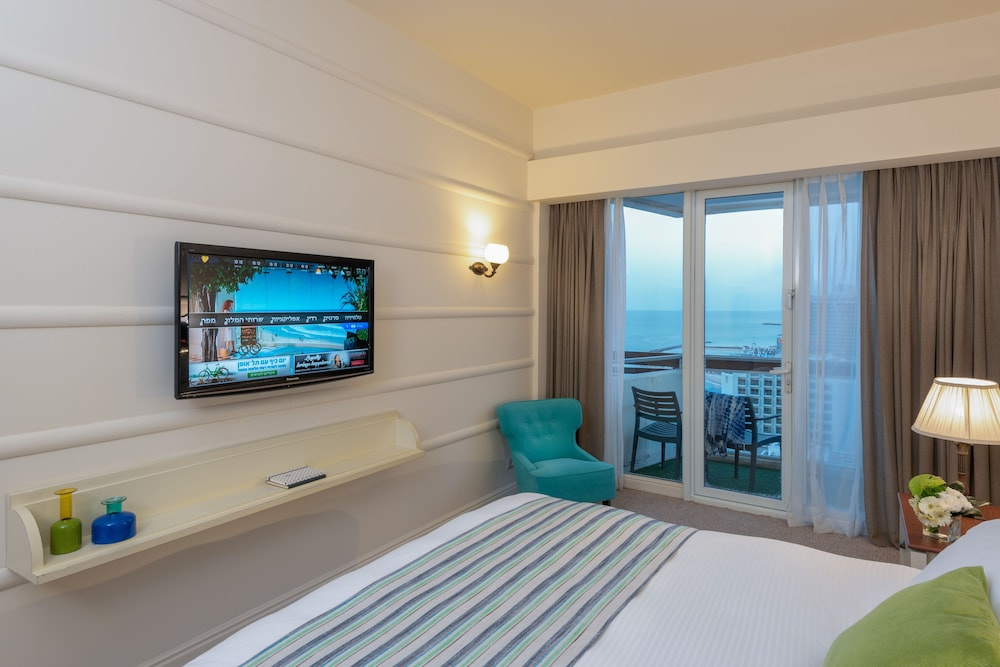 Photo - Herods Hotel Tel Aviv by the Beach