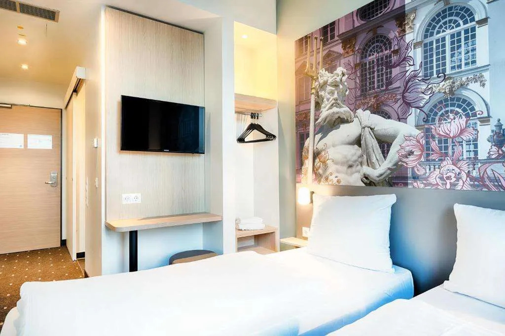 Foto - B&B Hotel München-Moosach