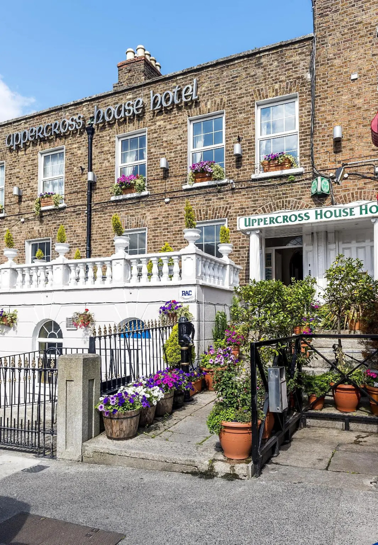 Photo - Uppercross House Hotel
