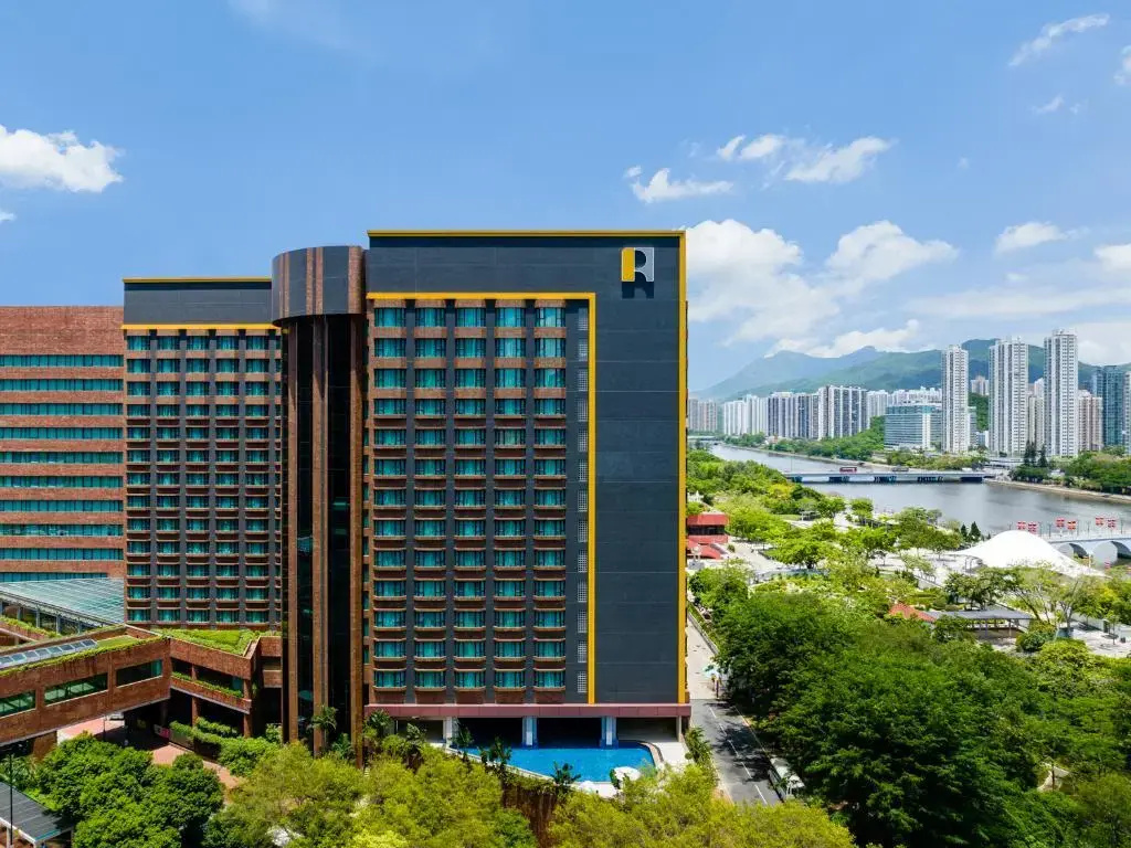 Photo - Royal Park Hotel