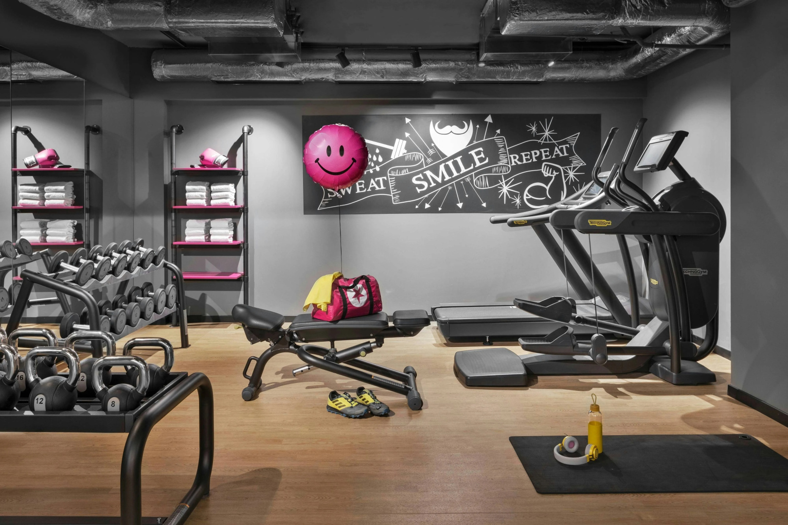 Photo - Moxy Bucharest Old Town