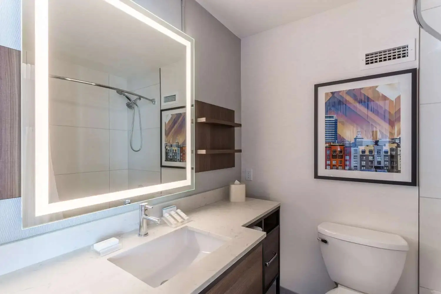 Photo - Hilton Garden Inn San Francisco/Oakland Bay Bridge