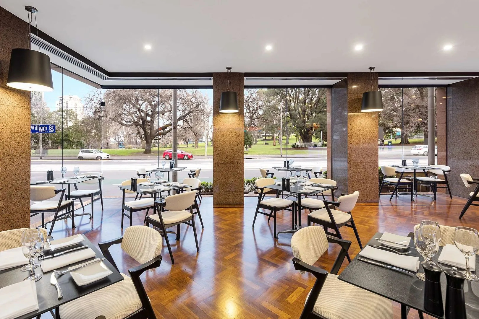 Photo - Flagstaff Gardens Hotel Melbourne