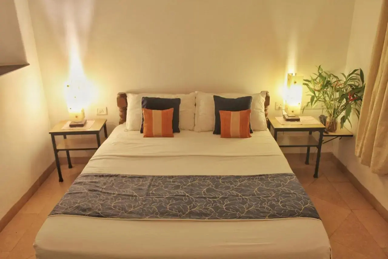 Photo - Granpa's Inn Hotel Bougainvillea