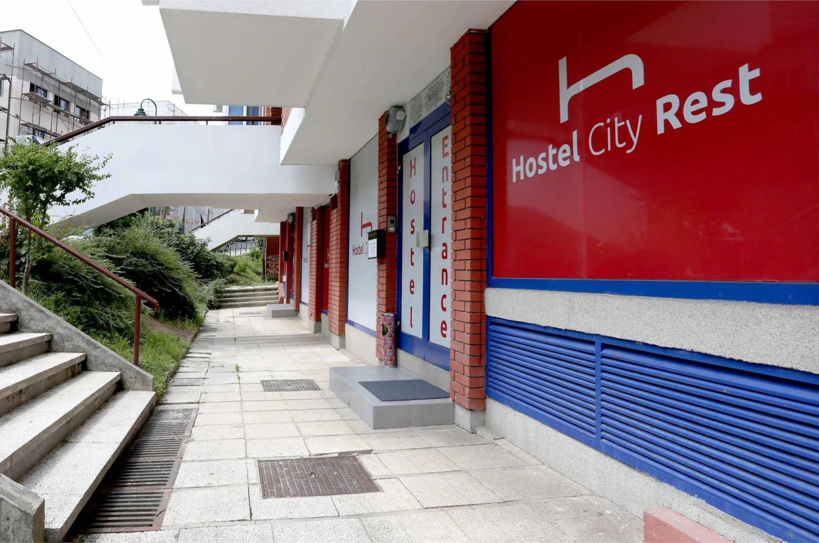 Hostel City Rest