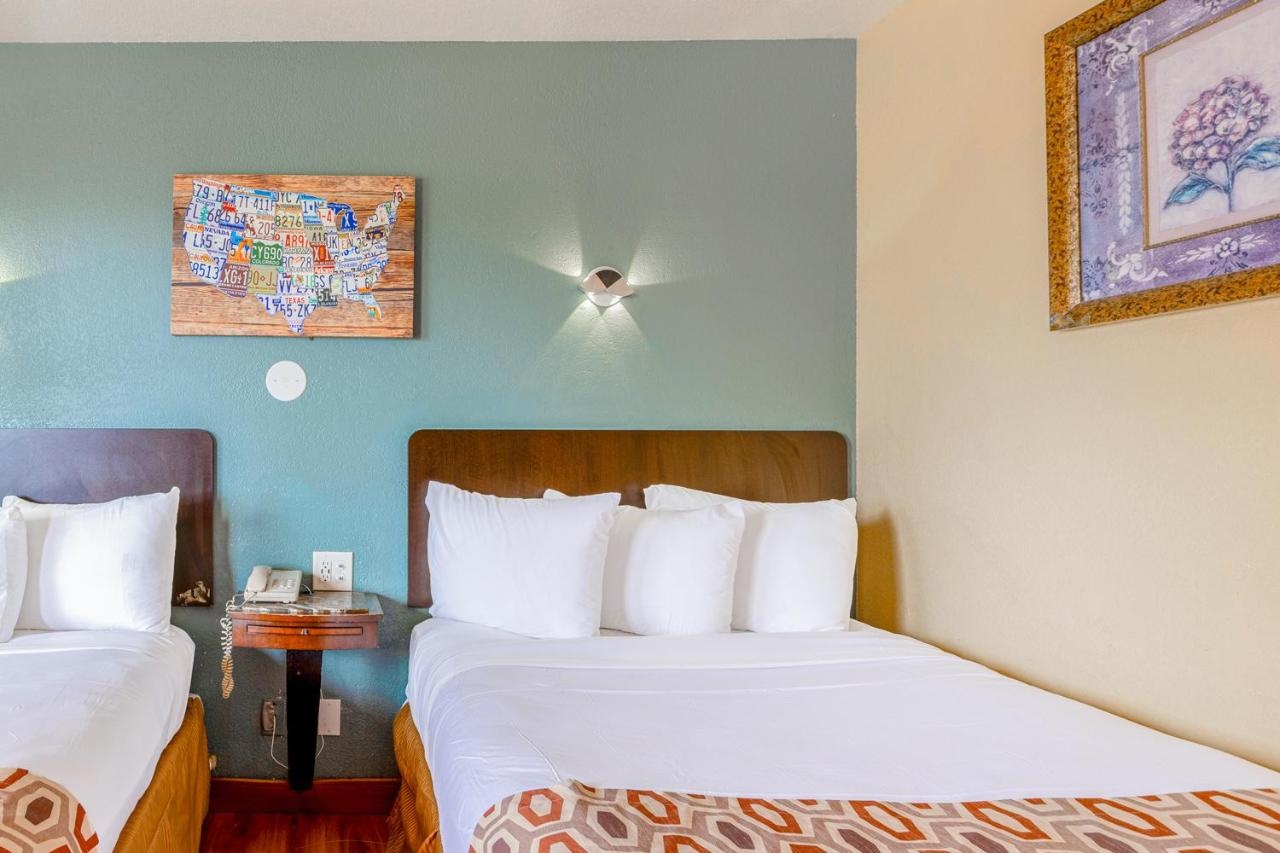 Foto - Hotel Avenida - Oceanside Camp Pendleton