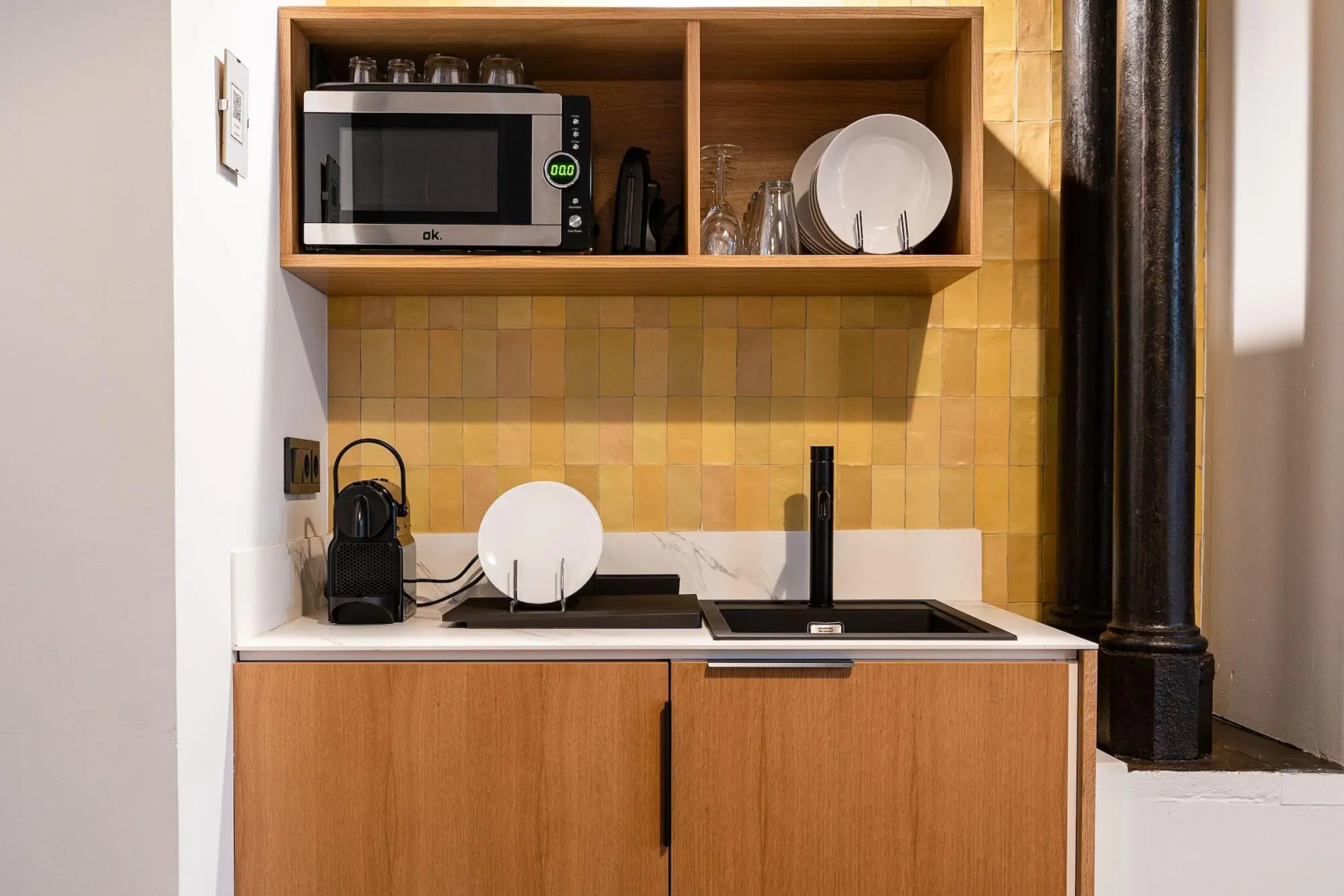 Photo - Welldone Quality - Crystal pool